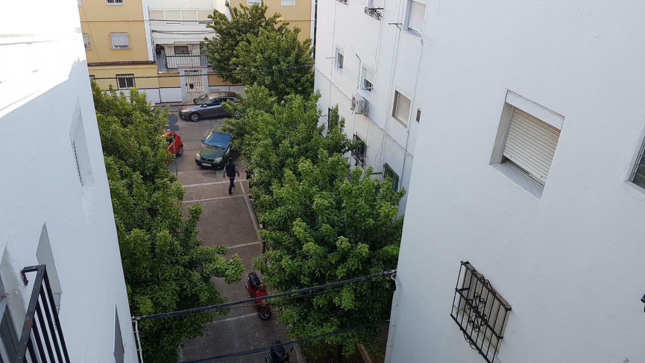 Acogedor Apartamento En El Barrio Del Parlamento De Andalucia Sevilla Bagian luar foto