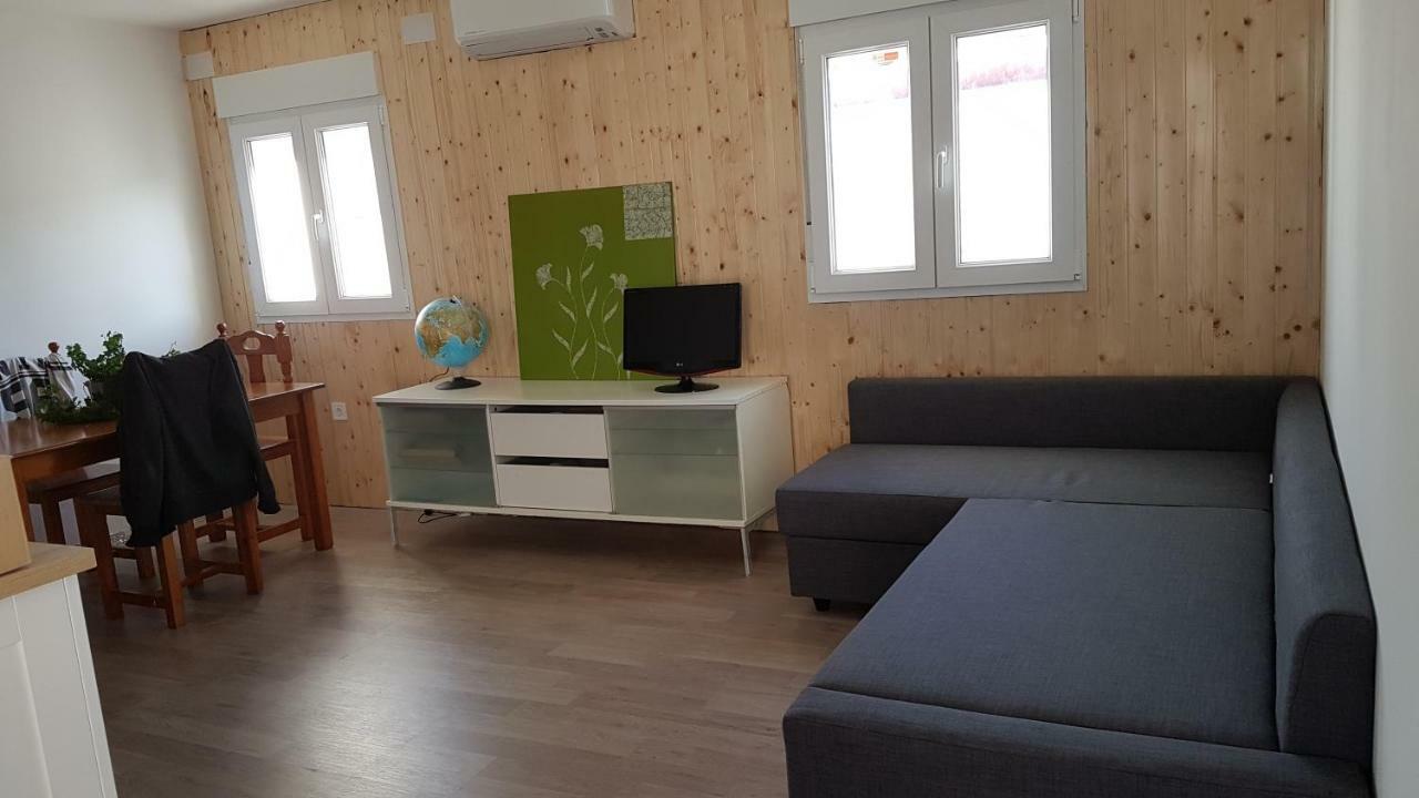 Acogedor Apartamento En El Barrio Del Parlamento De Andalucia Sevilla Bagian luar foto