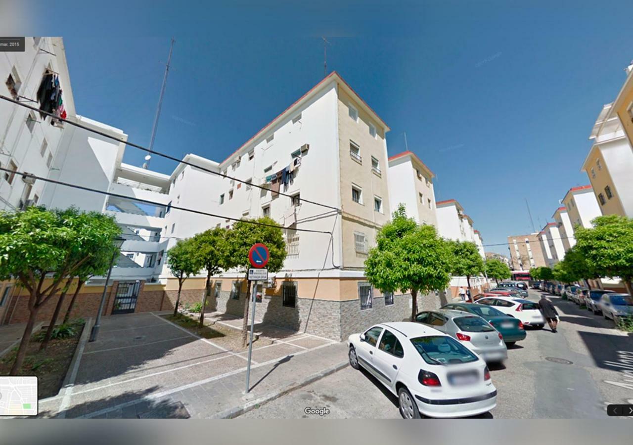 Acogedor Apartamento En El Barrio Del Parlamento De Andalucia Sevilla Bagian luar foto