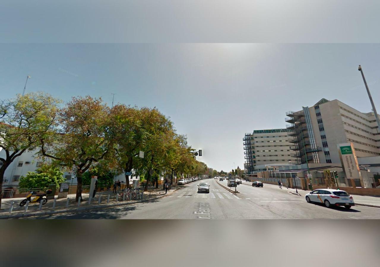 Acogedor Apartamento En El Barrio Del Parlamento De Andalucia Sevilla Bagian luar foto